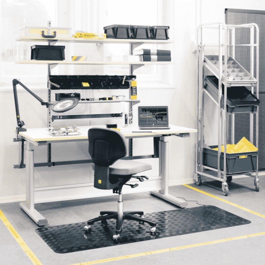 Quel siège choisir pour un atelier ou un poste technique ?